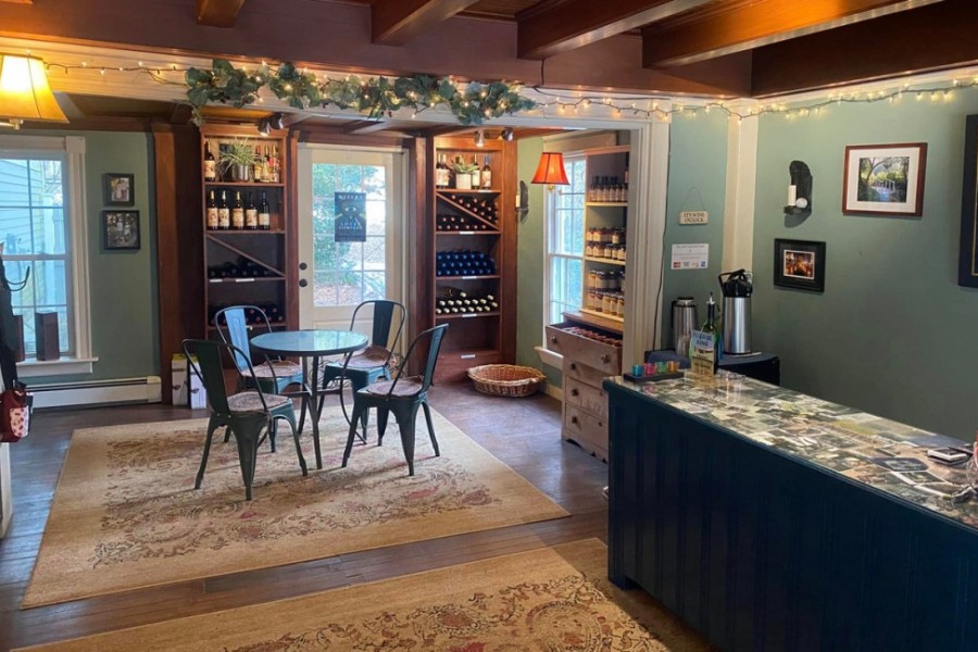 Diamond Hill Vineyards